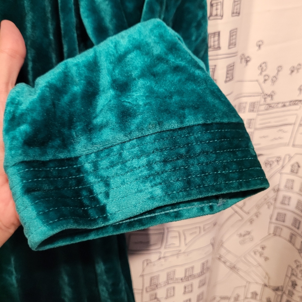 Vintage Emerald Green Velvet SFAntastic Sacks Fifth Avenue Nightgown Housecoat - Picture 10 of 10